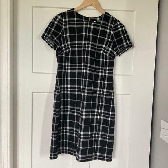 Calvin Klein Women's Plaid-Print Jewel-Neck Sheath Dress Black and White - Picture 1 of 7